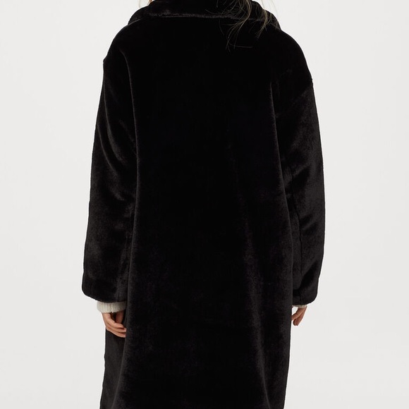 H&M 🆕 Soft Faux Fur Trendy Long Coat - Picture 5 of 9